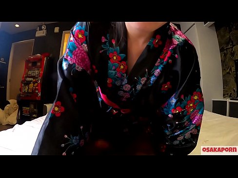 ❤️ Ung cosplay tjej älskar sex till orgasm med en spruta i en hästskötare och en avsugning. Asiatisk tjej med hårig fitta och vackra bröst i traditionell japansk dräkt i amatörvideo som visar onani med knullleksaker. Sakura 3 OSAKAPORN. ❤️❌ Porno at us ❌️❤