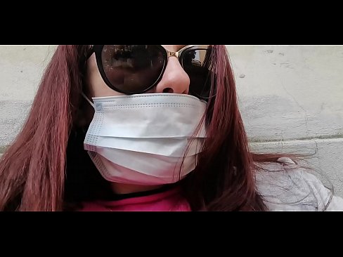 ❤️ Nicoletta hämnas på sin granne och kissar i hans garage (Special Covid19 Italian Quarantine) ❤️❌ Porno at us ❌️❤
